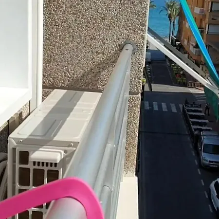 Happy Place Διαμέρισμα Τορεβιέχα